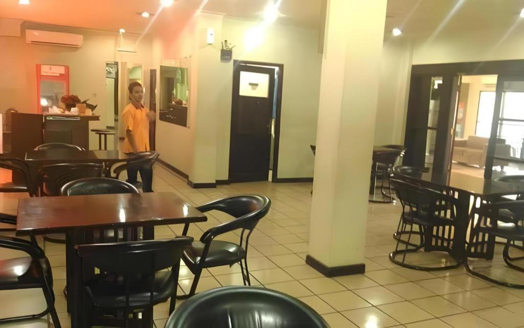 D'Arcici Hotel Plumpang Giacarta Esterno foto