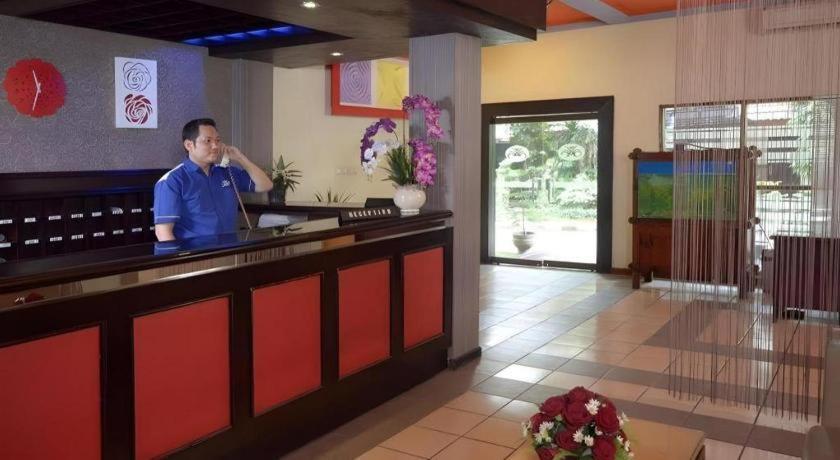 D'Arcici Hotel Plumpang Giacarta Esterno foto