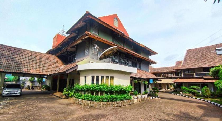 D'Arcici Hotel Plumpang Giacarta Esterno foto