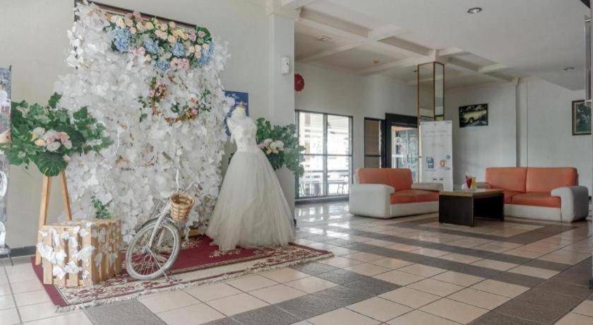 D'Arcici Hotel Plumpang Giacarta Esterno foto