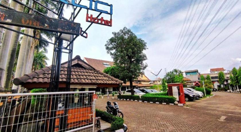 D'Arcici Hotel Plumpang Giacarta Esterno foto