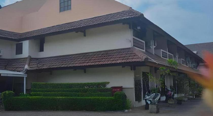 D'Arcici Hotel Plumpang Giacarta Esterno foto