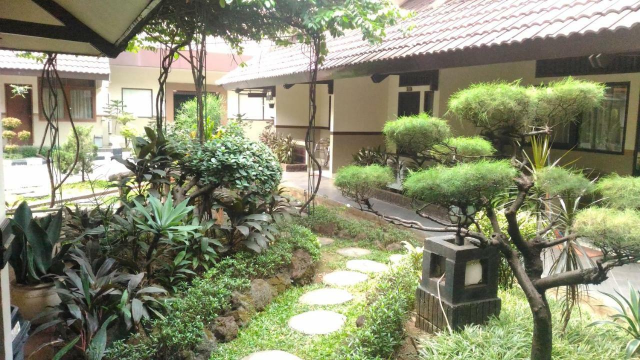 D'Arcici Hotel Plumpang Giacarta Esterno foto